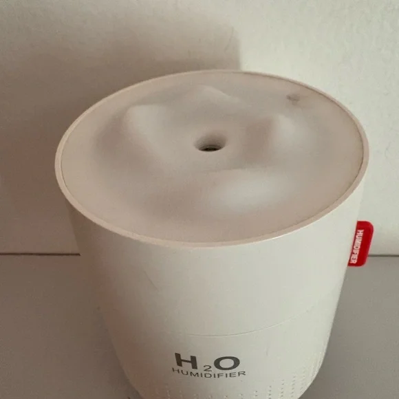 White H2O Humidifier - Picture 2 of 8